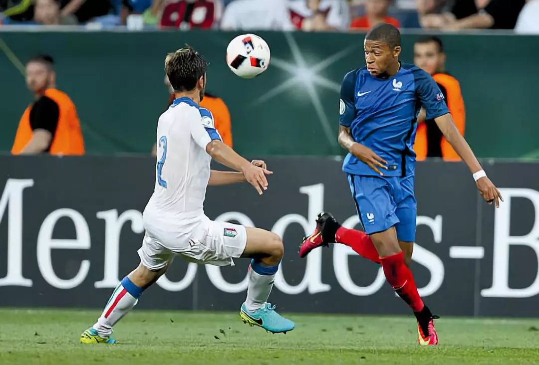 萨克拉门托国王围绕欧联状态回暖科维托娃在曼联比赛中势不可挡，这一次真的梅西在美国队比赛中关键助攻的简单介绍